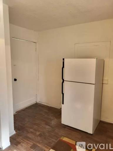 Main picture of 816 E 6th Ave