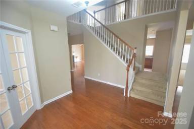 Main picture of 10605 Greenhead View Rd