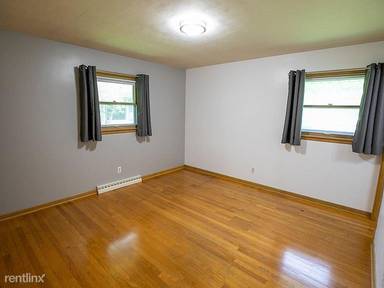 Main picture of 711 E Sunnycrest Dr
