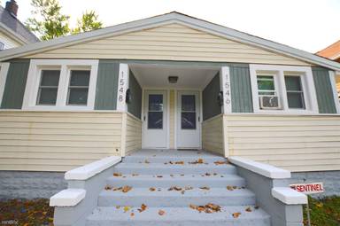Main picture of 1546 Leonard St
