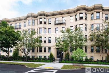 Main picture of 16-40 Queensberry St