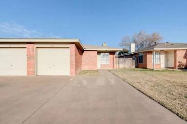 Main picture of 207 Grover Ave