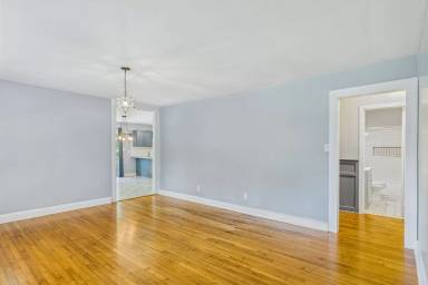 Main picture of 111 Drewsbury Dr