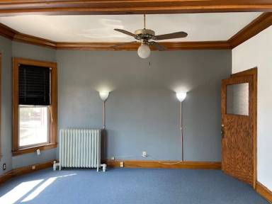 Main picture of 2631A S Kinnickinnic Ave