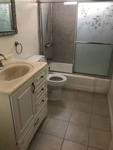 Main picture of 1313 S Bundy Dr
