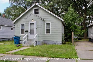 Main picture of 3031 Waalkes St