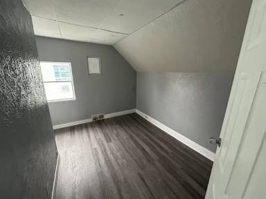 Main picture of 1711 S William St