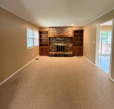 Main picture of 4726 Delmar St