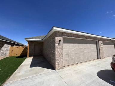 Main picture of 5511 Itasca St