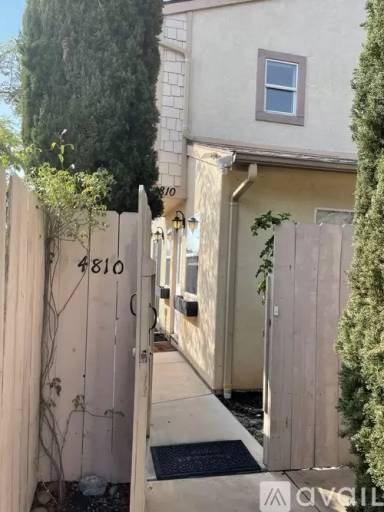 Main picture of 4810 W Mountain View Dr
