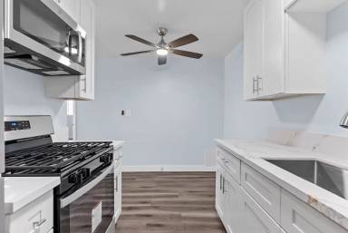 Main picture of 1804 W 78th St