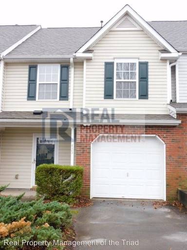 Main picture of 435 Luzelle Dr