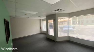 Main picture of 108 N College Ave