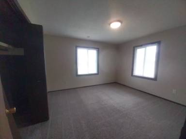 Main picture of 104 S 3rd St