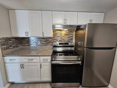 Main picture of 7431 Holly Hill Dr