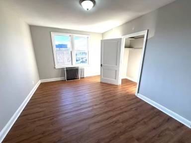 Main picture of 1847 Massachusetts Ave SE