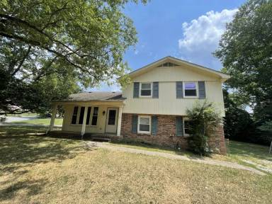 Main picture of 174 Ocala Dr