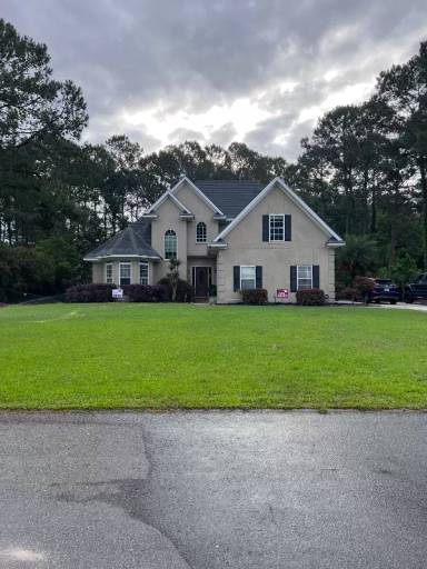 Main picture of 430 McGregor Cir