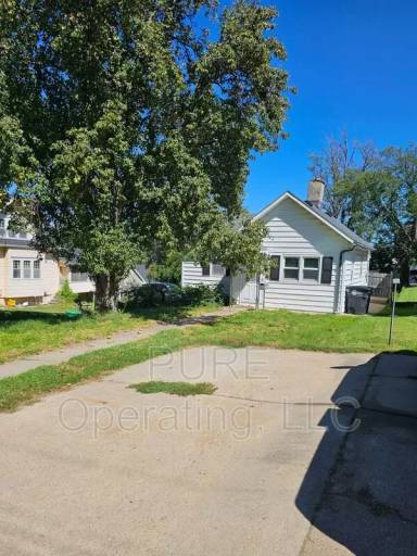 Main picture of 2011 S 7th St