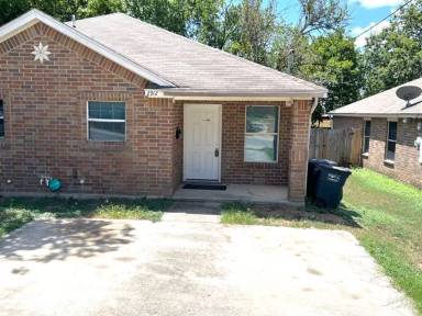 Main picture of 2908 Ennis Ave