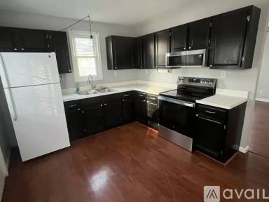 Main picture of 1106 S Adams St