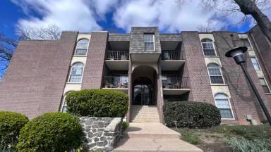 Main picture of 8318 Tobin Rd