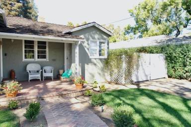 Main picture of 1289 Pine Ave