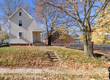 Main picture of 1629 Hammond Ave SW