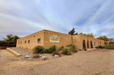 Main picture of 1650 S Telshor Blvd