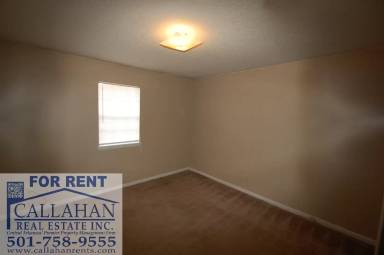 Main picture of 8305 Woodview Dr E