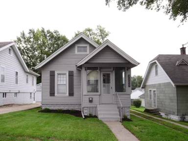 Main picture of 2209 S 59th St