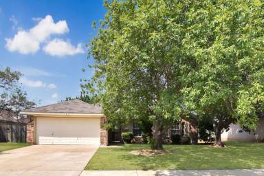 Main picture of 3109 Woodrow Dr