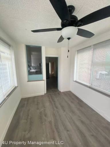 Main picture of 4239 Gannett St