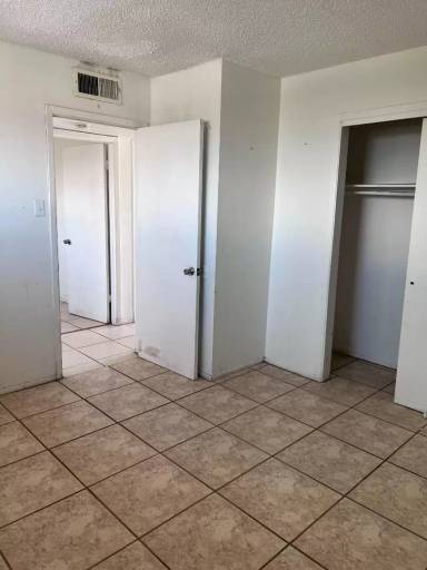Main picture of 3921 N Piedras St