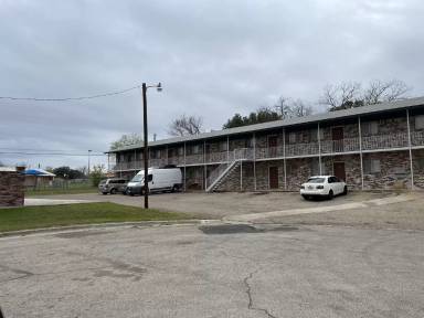 Main picture of 1012 Wells Circle - 18