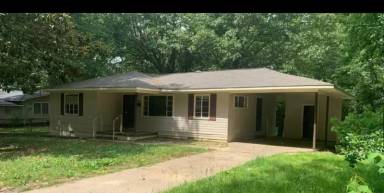 Main picture of 3251 Corey Dr