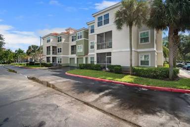 Main picture of 23660 Walden Center Dr