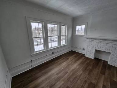 Main picture of 2654 N Moreland Blvd