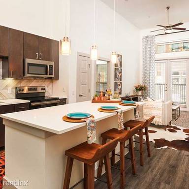 Main picture of 9332 Lookout Pt
