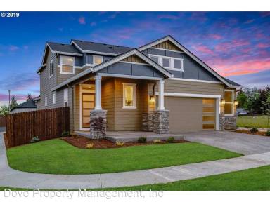 Main picture of 16133 NE 9th Way