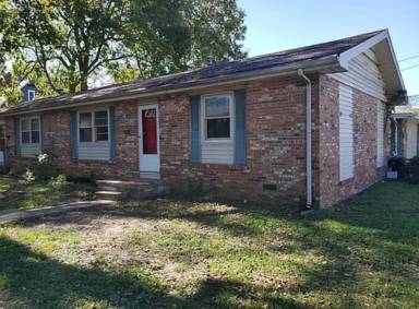 Main picture of 1440 E Cairo St