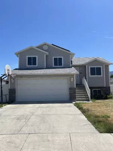 Main picture of 249 Sunstone Cir