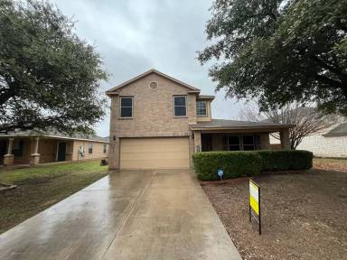 Main picture of 3508 Treeline Acres