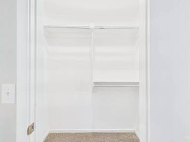 Main picture of 4712 Hinson St