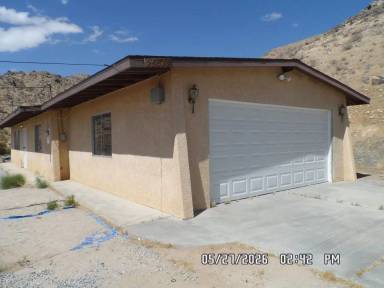 Main picture of 25676 Flathead Rd