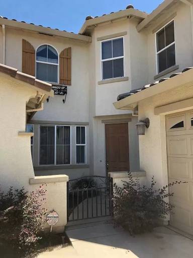 Main picture of 3718 Jardin Way