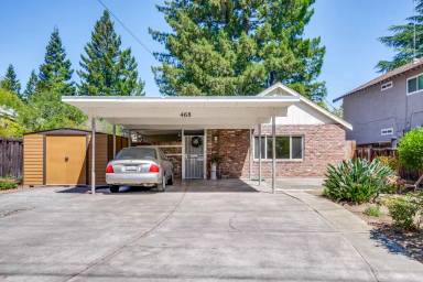 Main picture of 450 W Charleston Rd