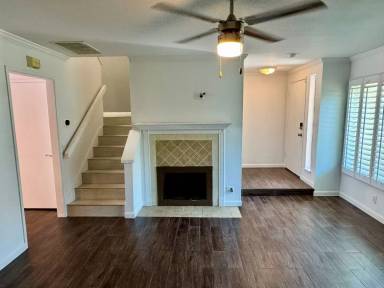 Main picture of 21752 Lake Vista Dr