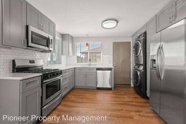 Main picture of 1645 Pierce St