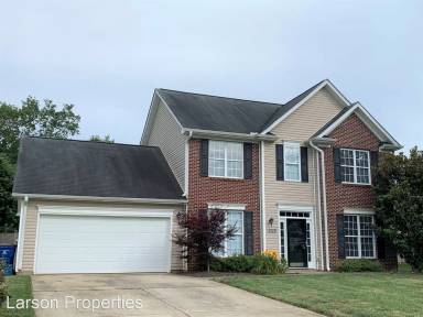 Main picture of 2426 Pepperstone Dr